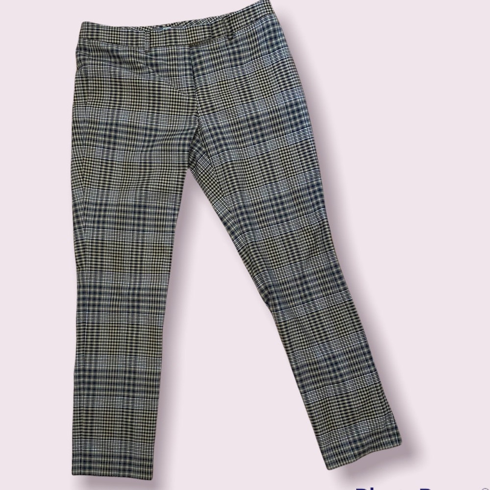 😍BOGO Plaid Pants